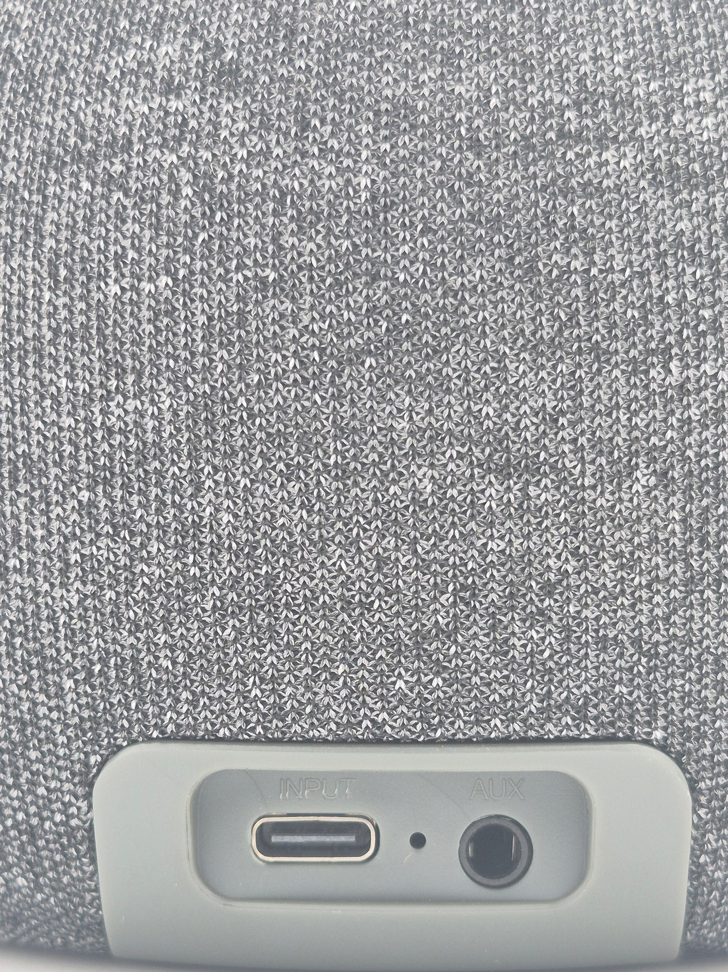 PARAS Bluetooth Speaker – Fabric & Bamboo Edition